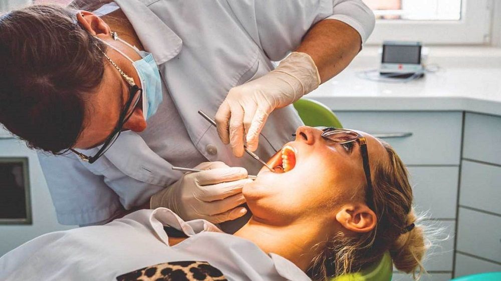 How Root Canals Cause Cancer by Dr. Hal Huggins ENDALLDISEASE